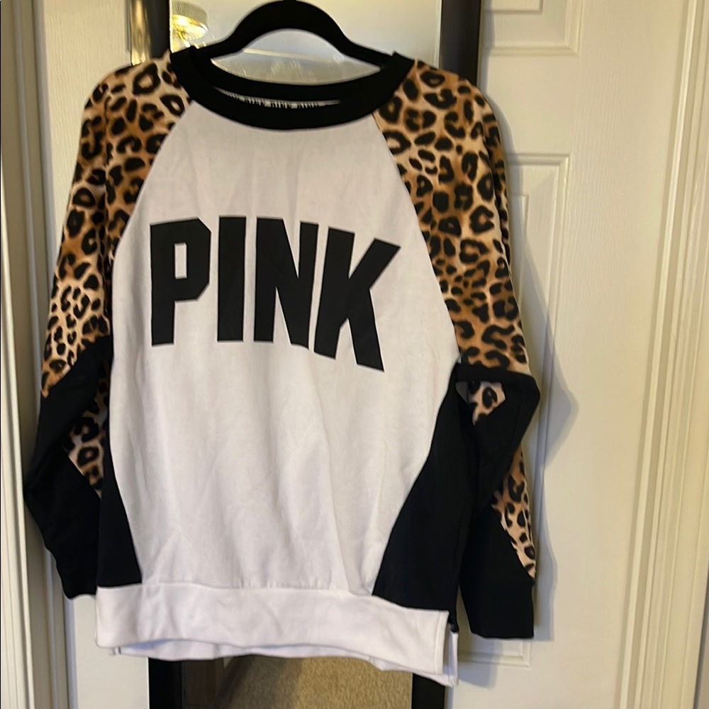 VGUC PINK Victoria's Secret Kids Leopard Print Sweatshirt ~ Small